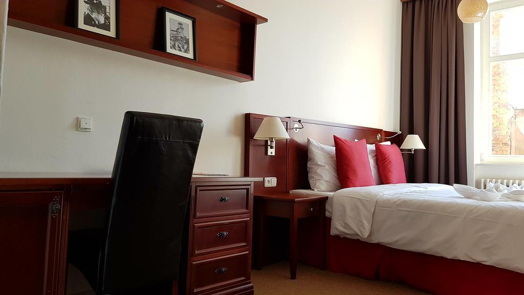 B&B Hotel Praha Novy Jicin Exterior photo