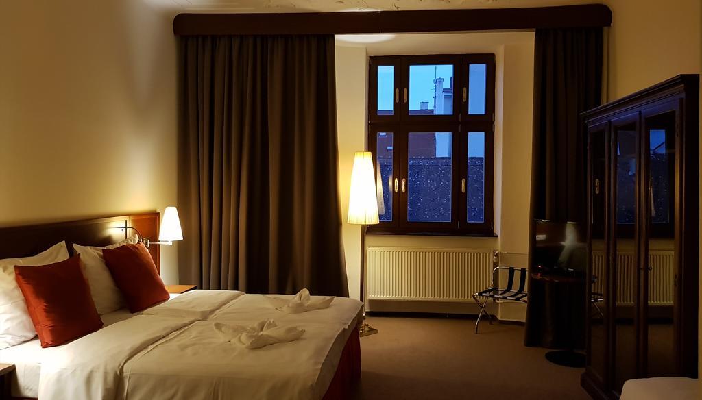 B&B Hotel Praha Novy Jicin Exterior photo